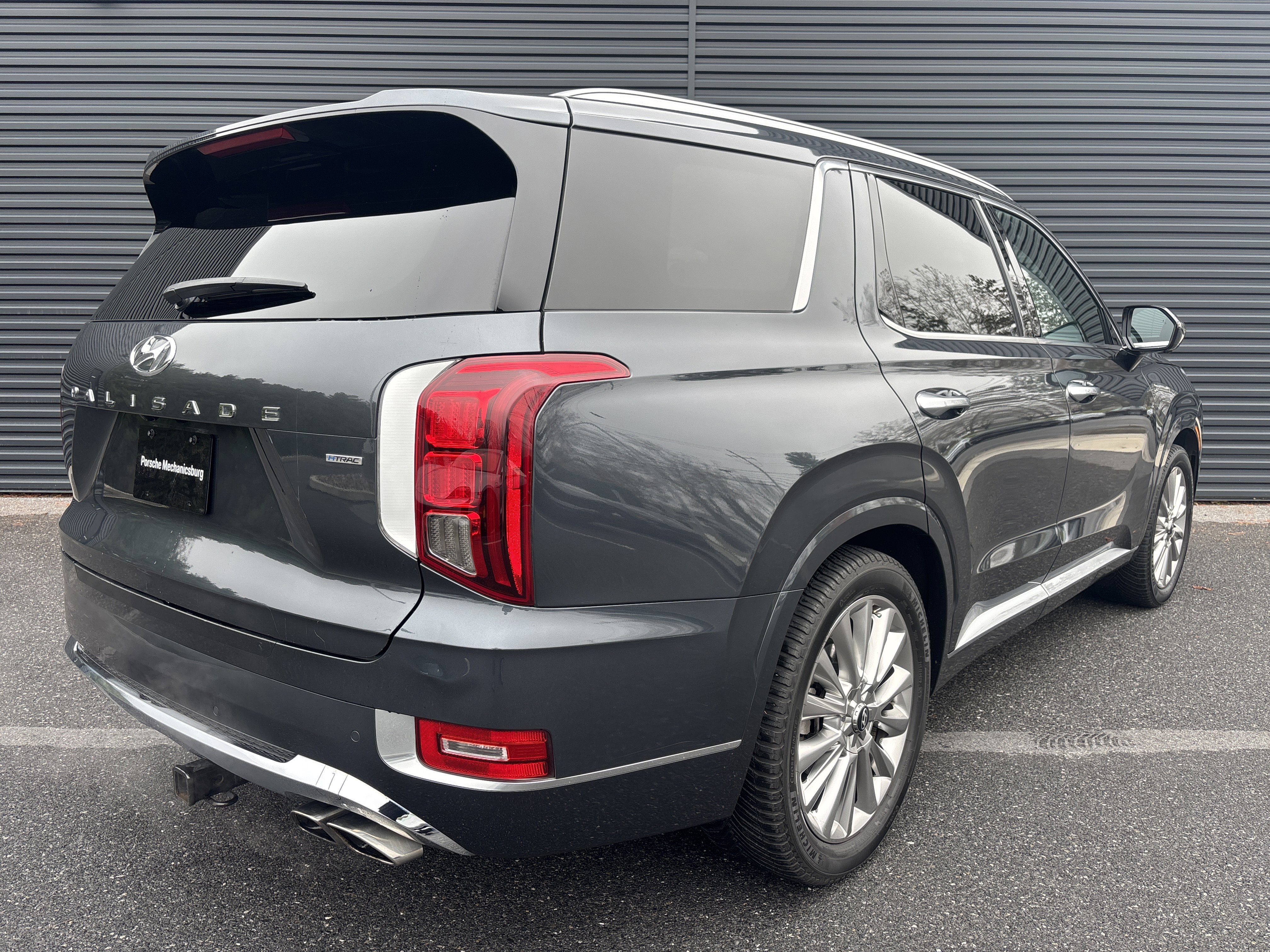 Used 2020 Hyundai Palisade Limited image 4