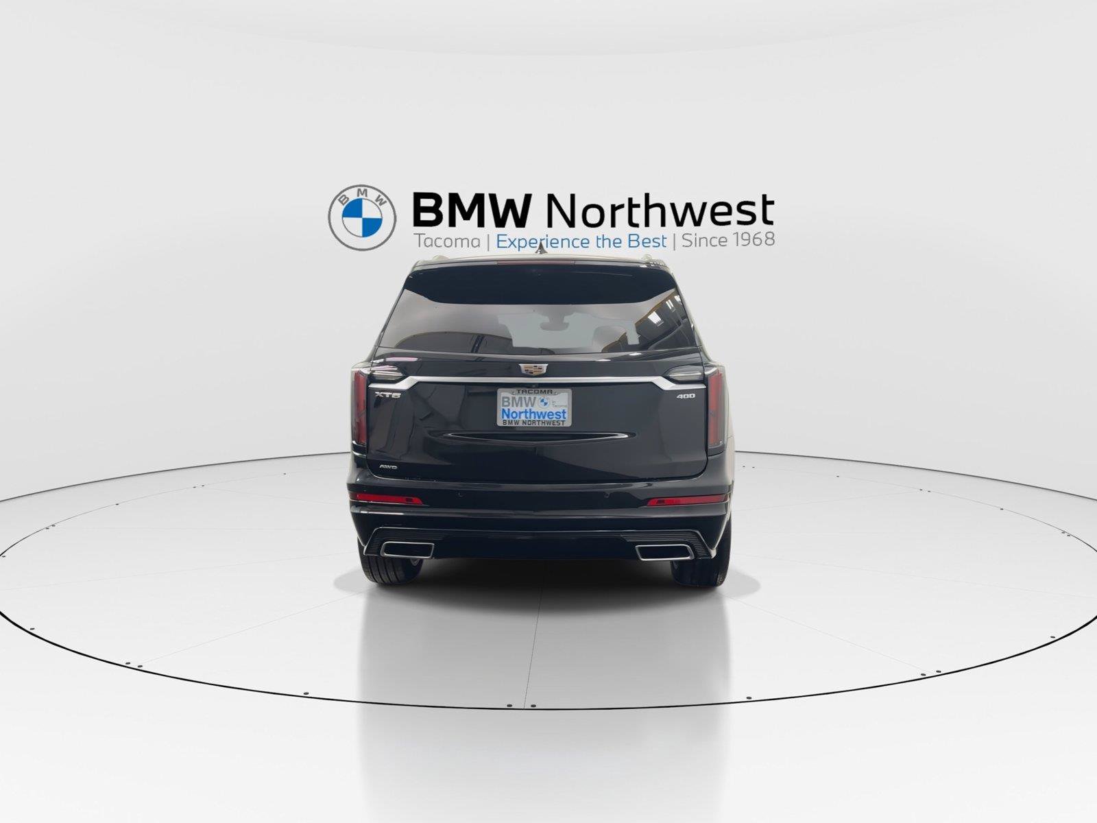 Used 2020 Cadillac XT6 Sport w/ Platinum Package AWD/4WD image 2