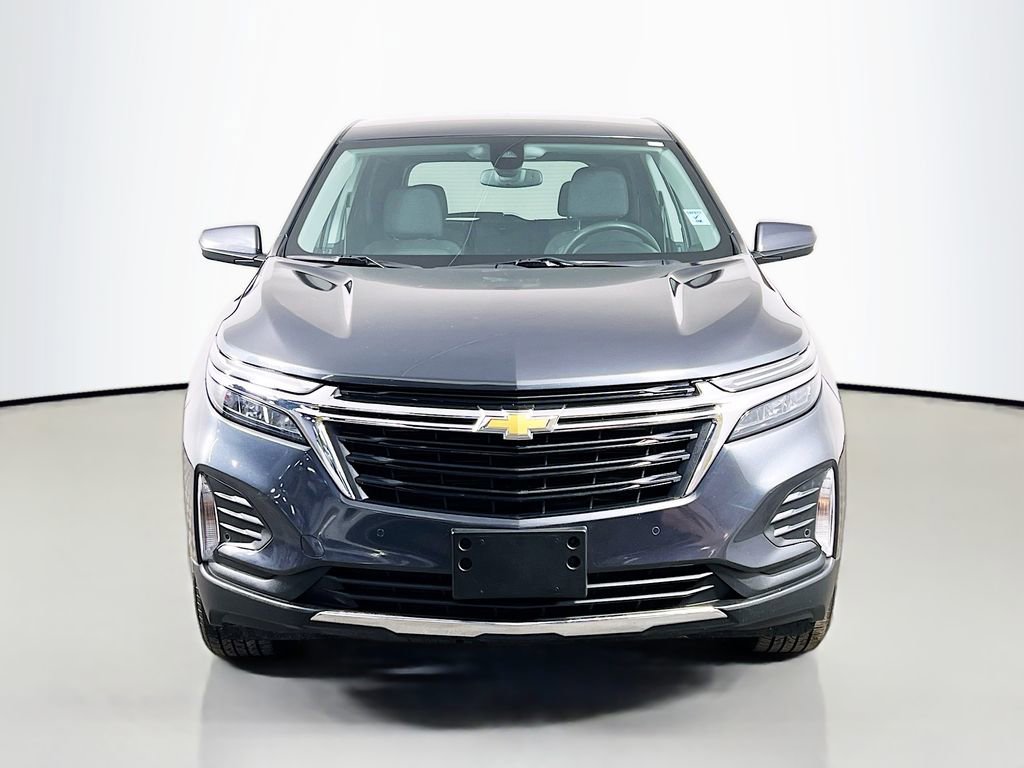 Used 2023 Chevrolet Equinox LT image 2
