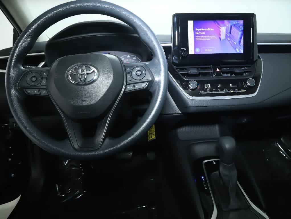 Certified 2025 Toyota Corolla LE FWD image 26