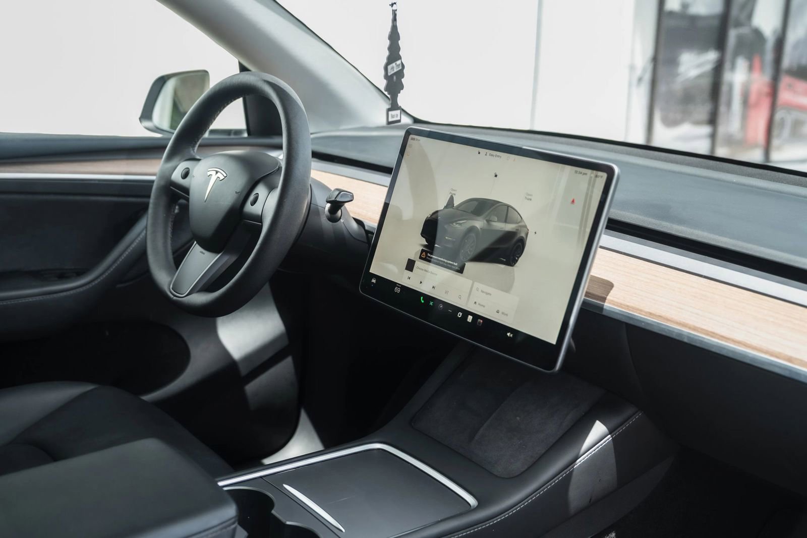 Used 2023 Tesla Model Y Performance AWD/4WD image 36