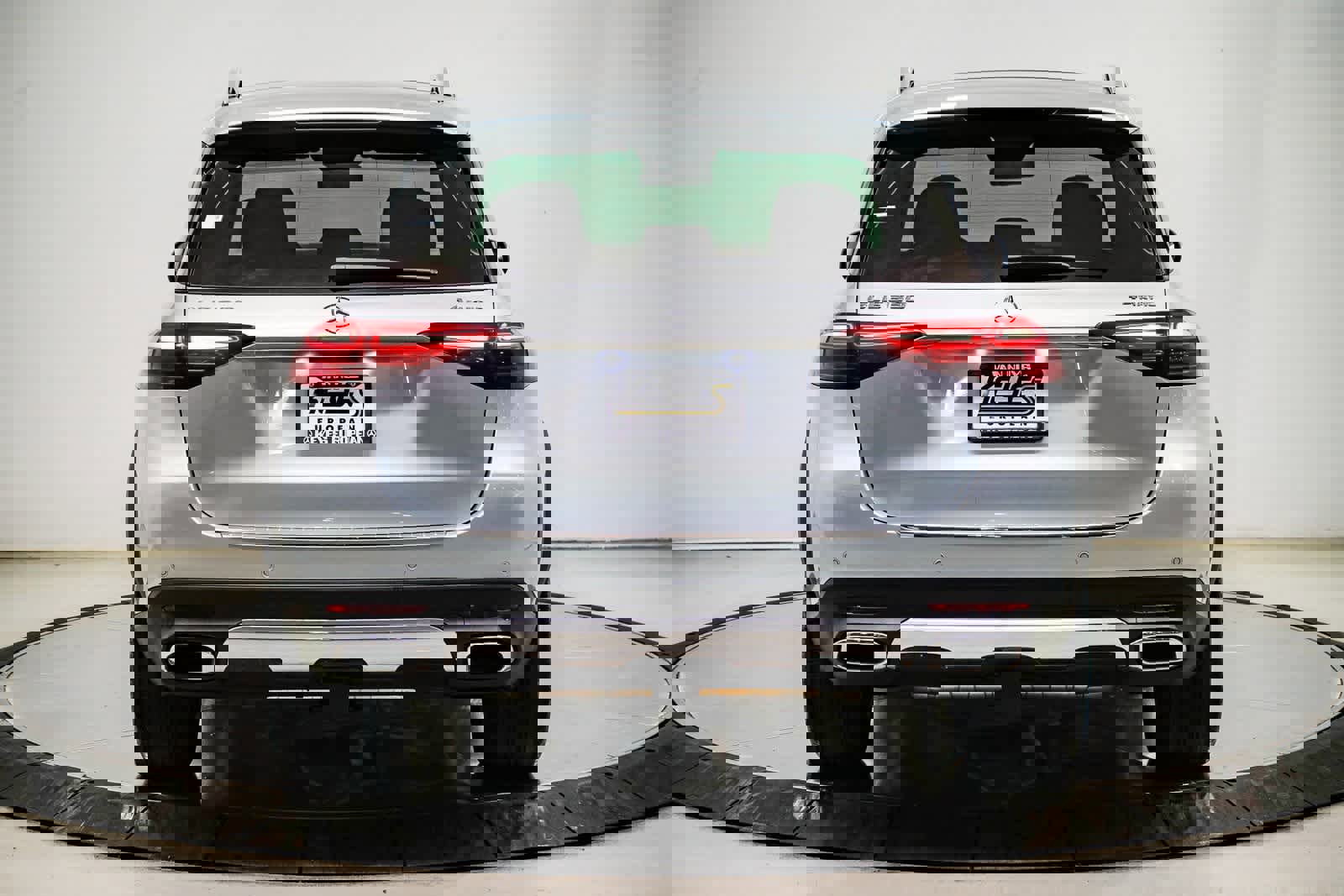 Used 2025 Mercedes-Benz GLE 350 4MATIC image 3