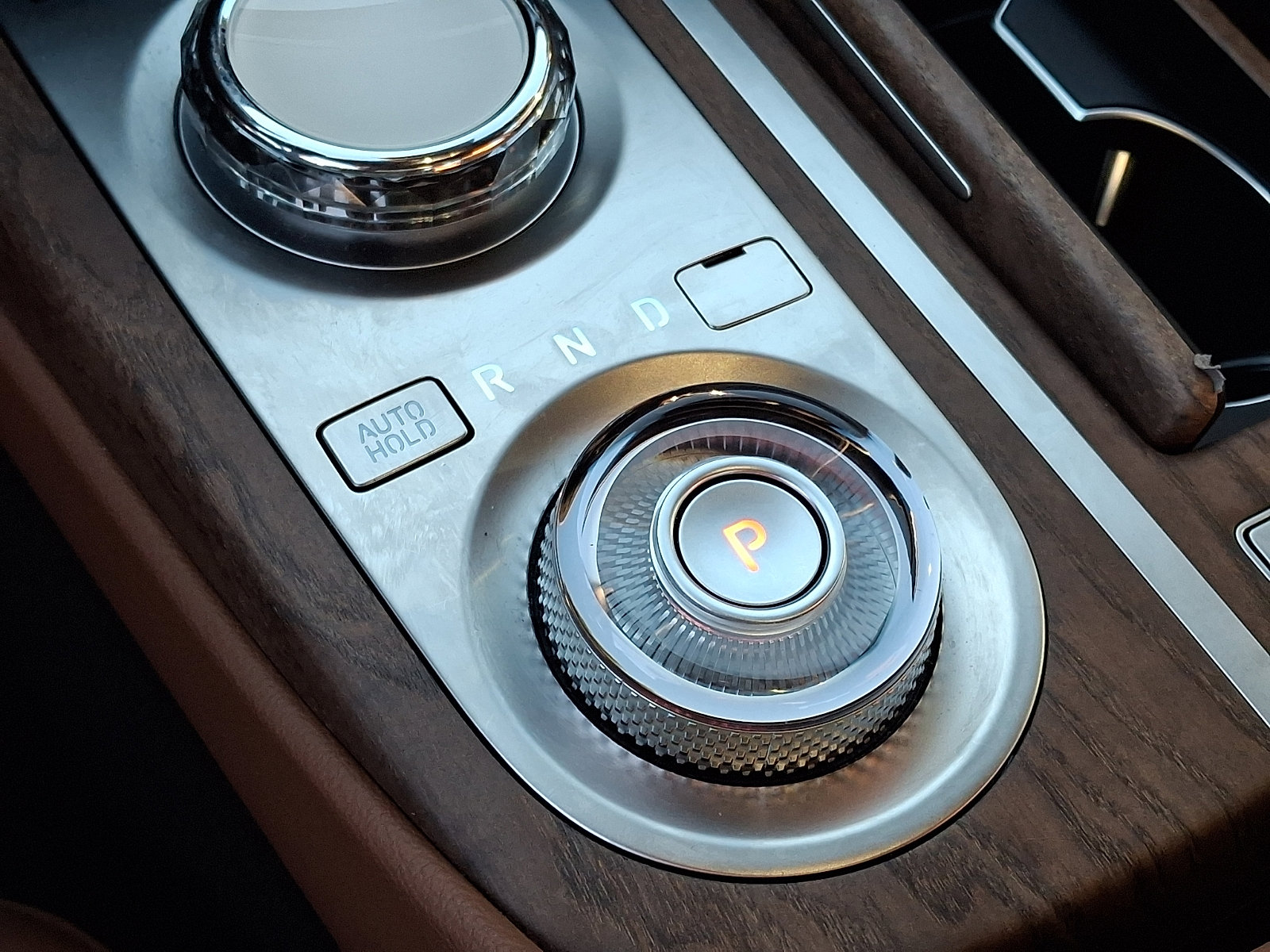 Certified 2024 Genesis G80 2.5T w/ Advanced Package image 16