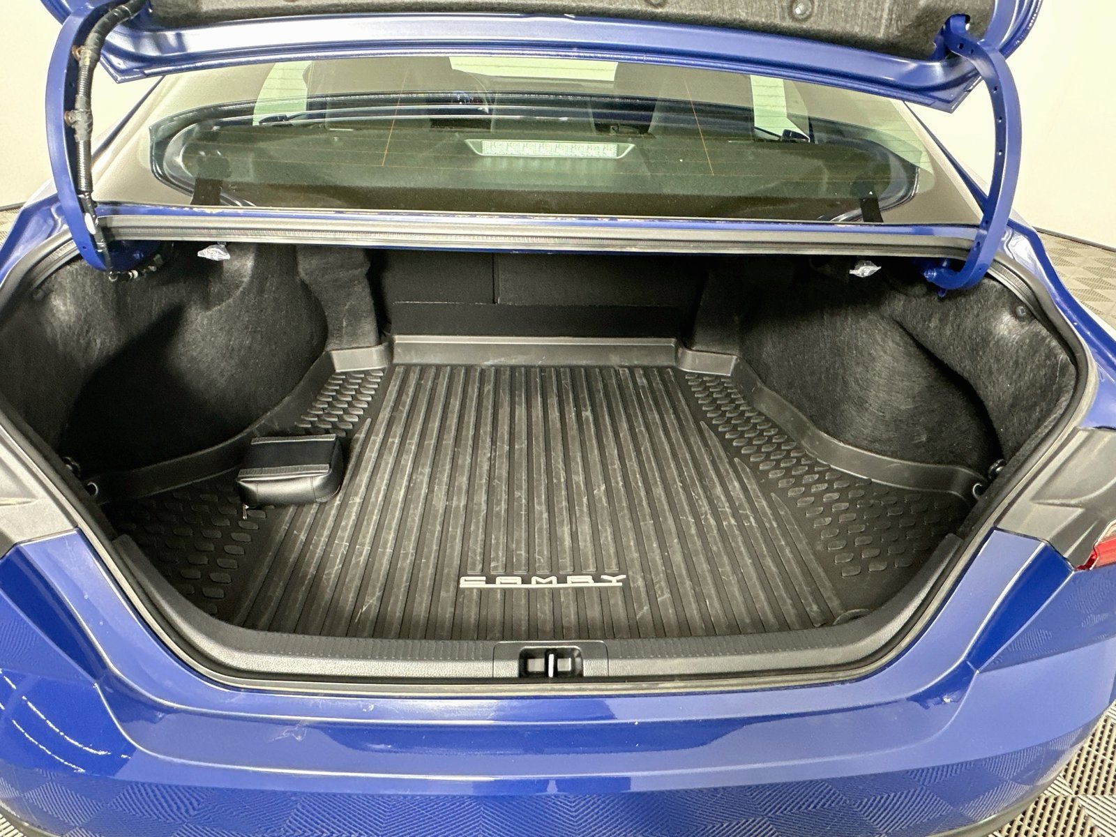 Certified 2026 Toyota Camry LE w/ Preferred Package 2 (TMS) FWD image 25