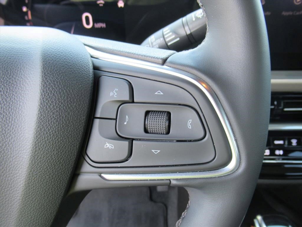 Certified 2024 Buick Envista Avenir FWD image 18