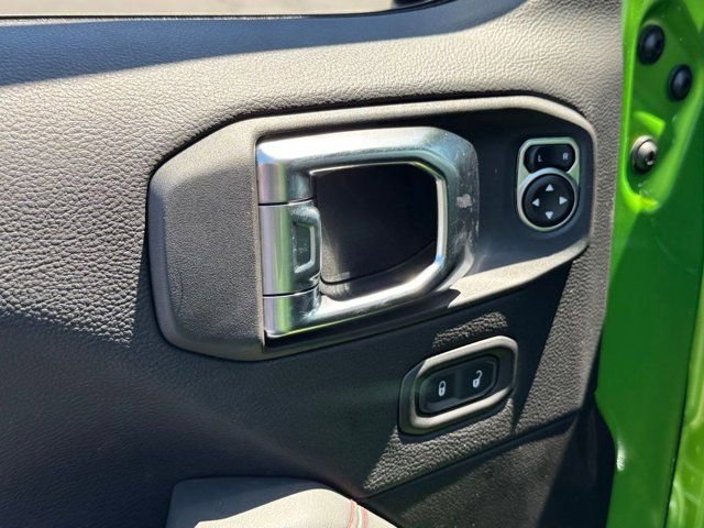 New 2025 Jeep Gladiator Rubicon image 12