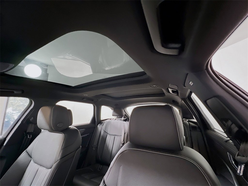 New 2025 Audi A6 3.0T allroad Prestige image 14