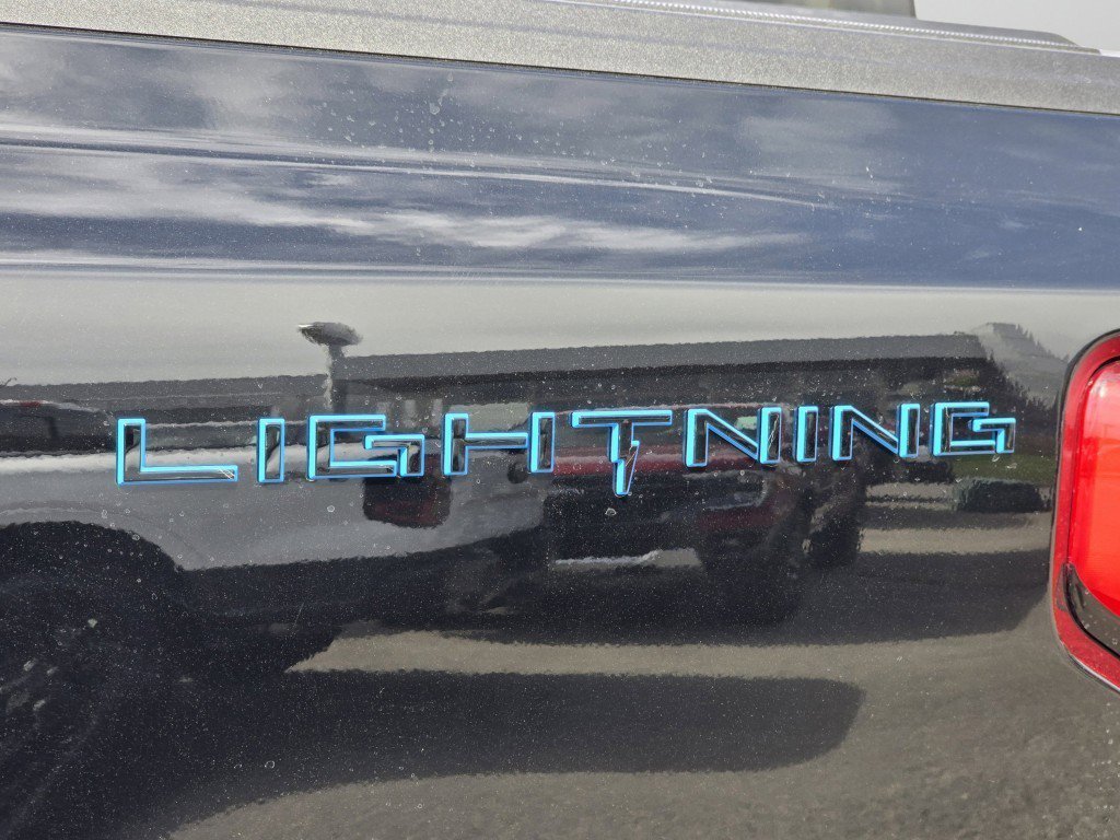 New 2025 Ford F150 Lightning Flash image 24