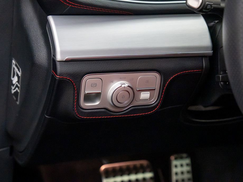 Used 2025 Mercedes-Benz GLE 53 AMG 4MATIC Coupe image 19