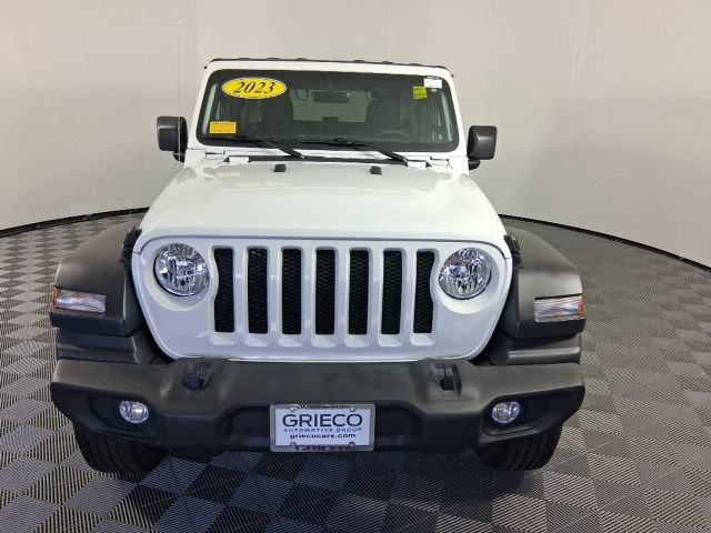 Used 2023 Jeep Wrangler Sport AWD/4WD image 2