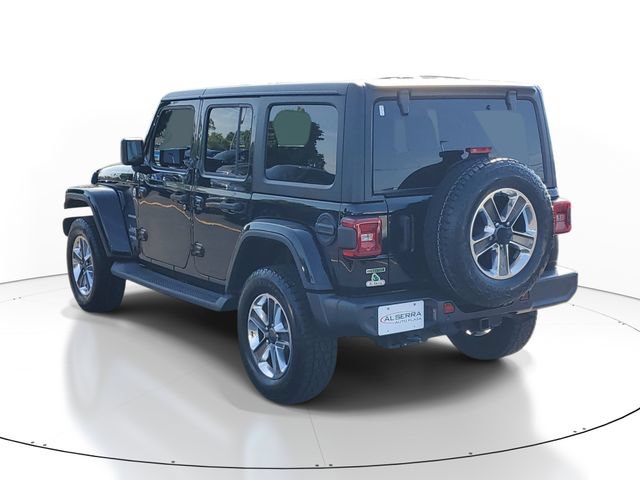 Used 2020 Jeep Wrangler Unlimited Sahara w/ Dual Top Group AWD/4WD image 3