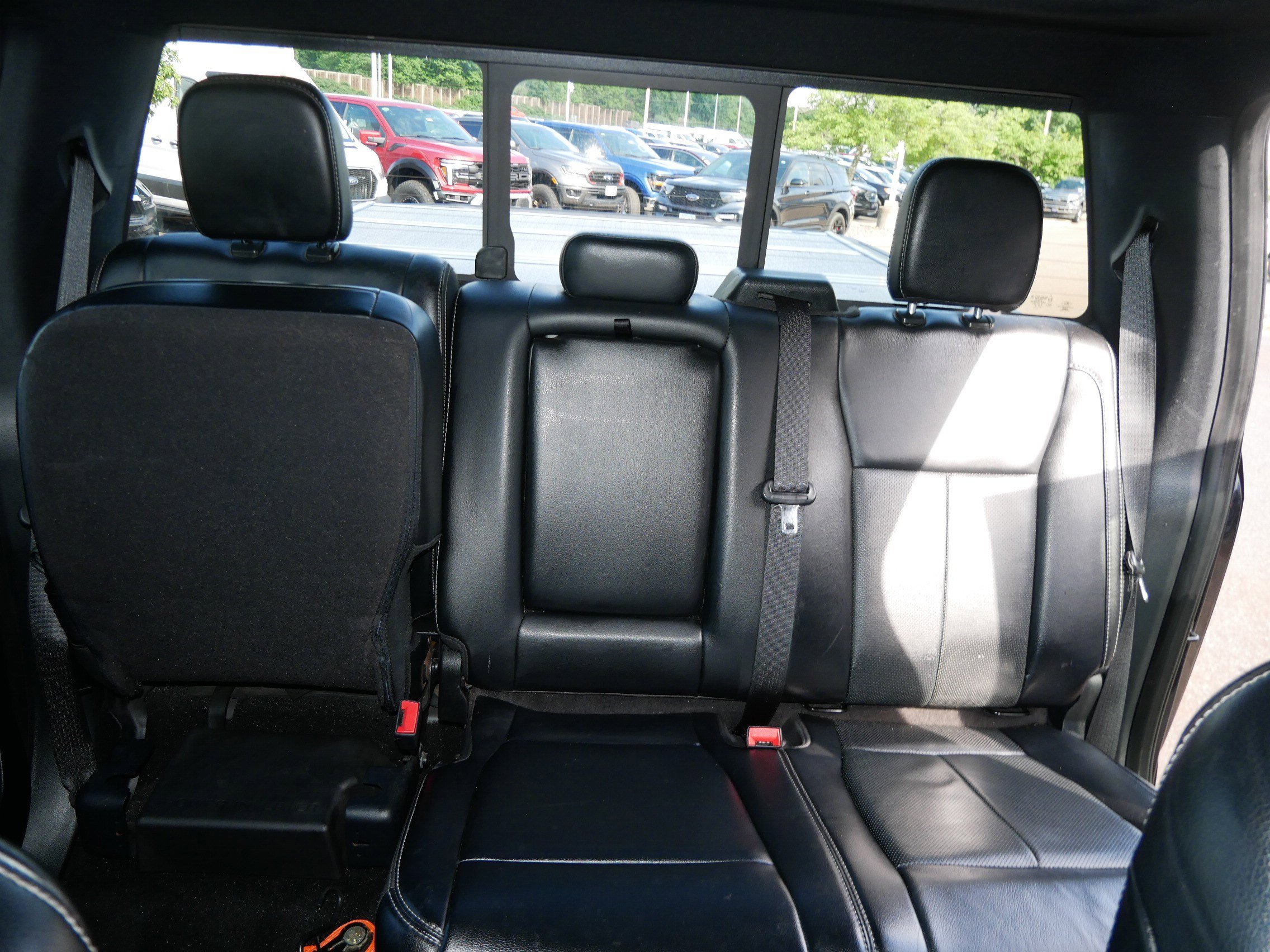 Used 2019 Ford F150 Lariat w/ Equipment Group 502A Luxury image 13