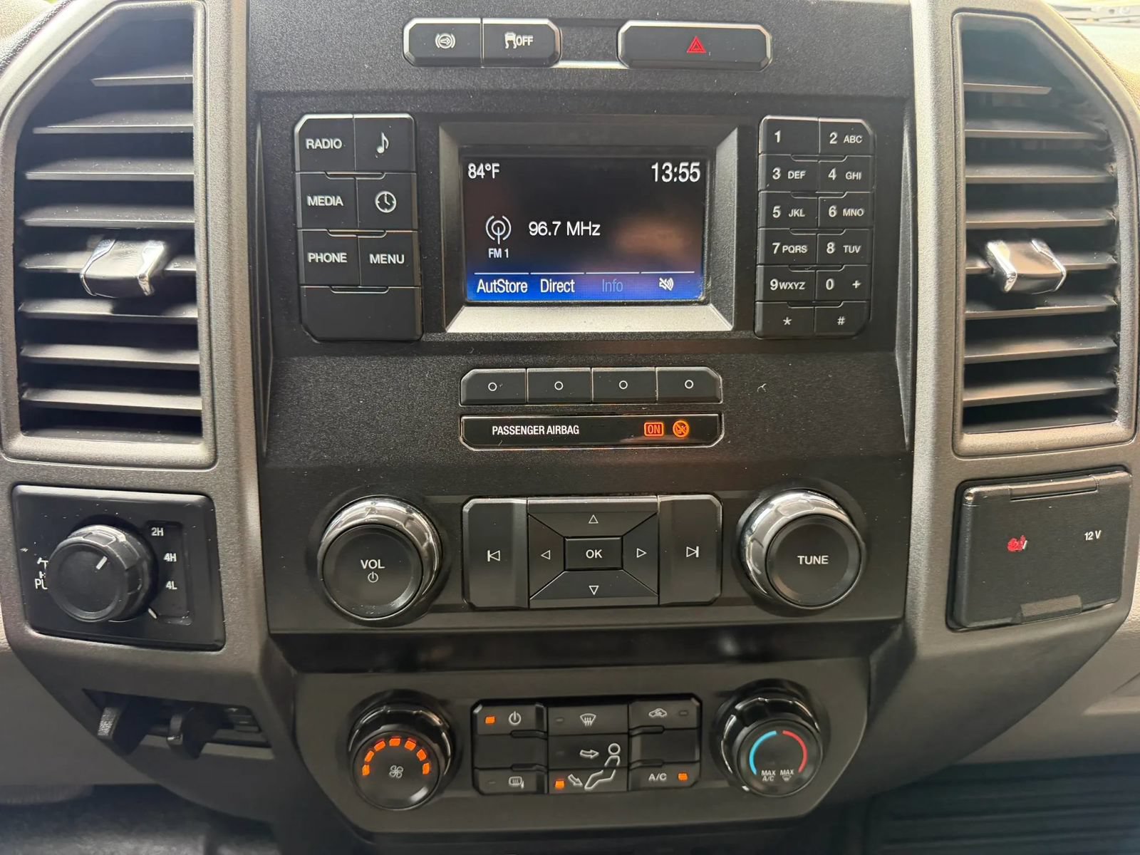 Used 2019 Ford F350 XL w/ Power Equipment Group AWD/4WD image 21