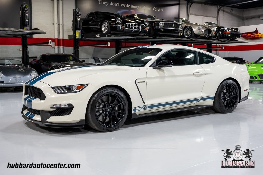 Used 2020 Ford Mustang Shelby GT350 w/ Technology Package RWD image 4