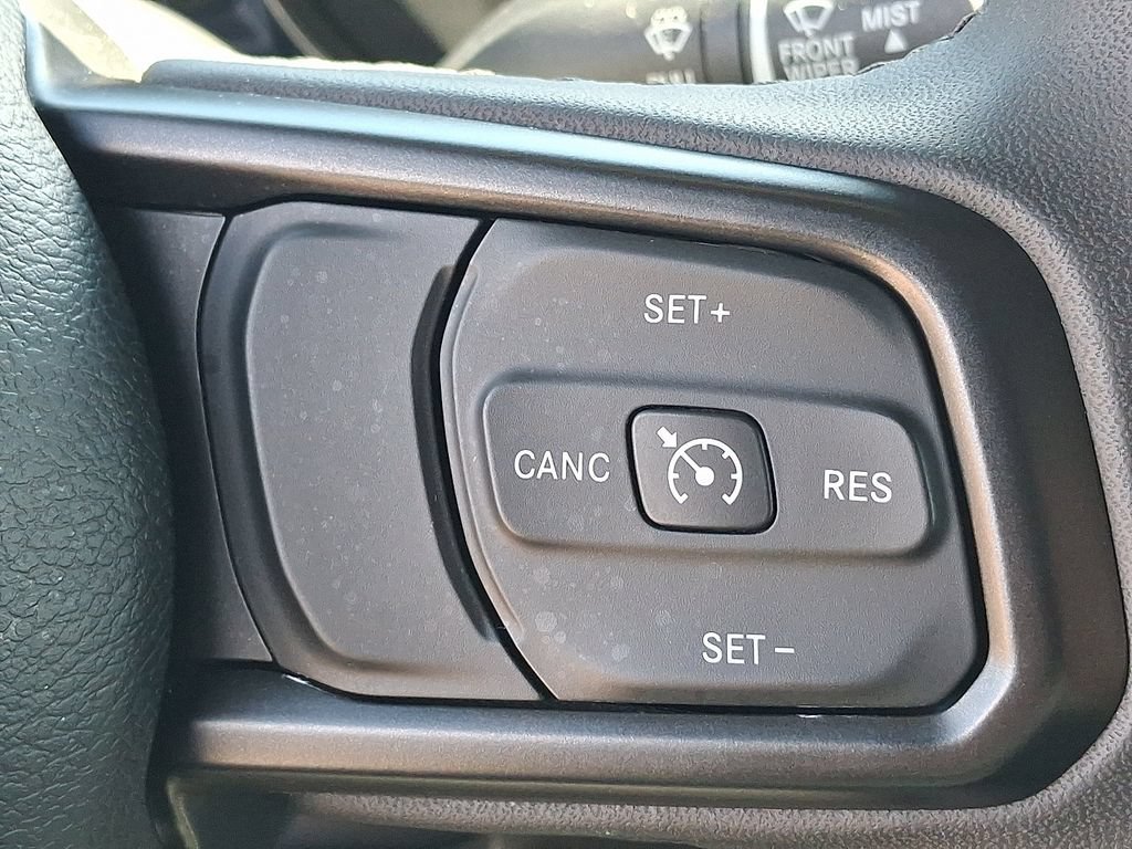 Used 2023 Jeep Wrangler Unlimited AWD/4WD image 22