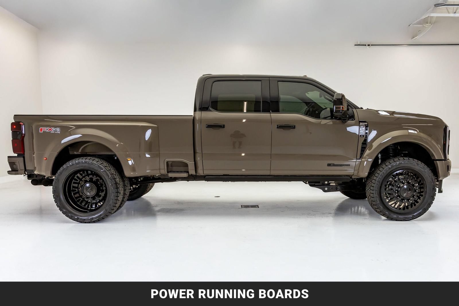 Used 2026 Ford F450 King Ranch w/ Chrome Package AWD/4WD image 11