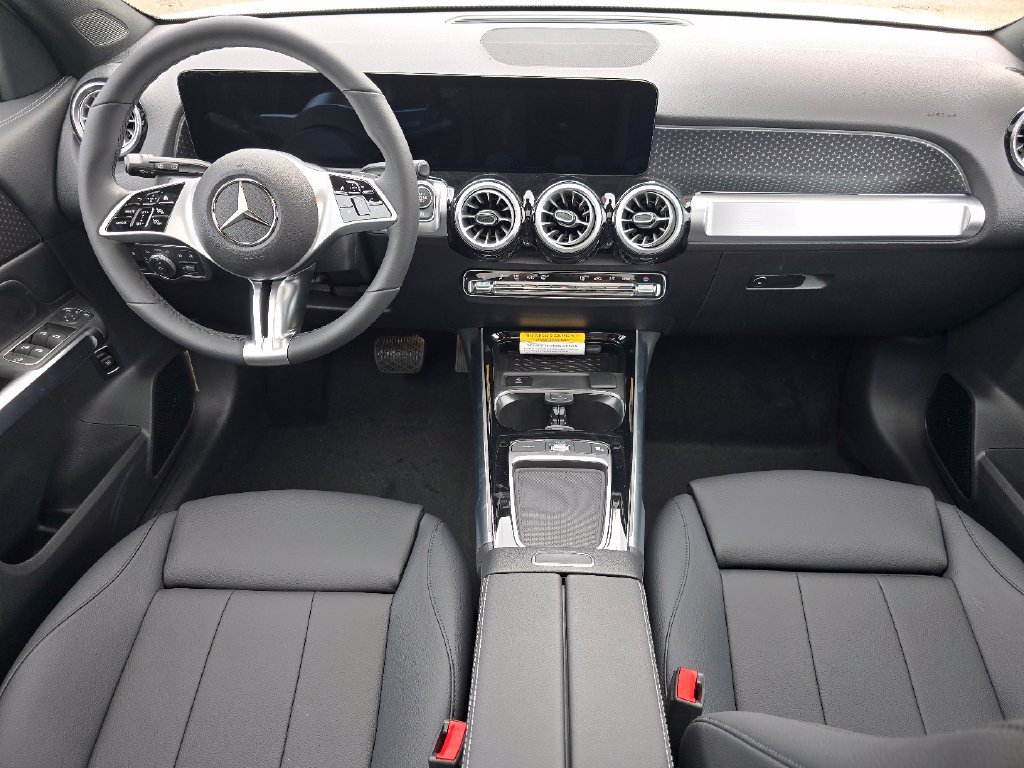 New 2026 Mercedes-Benz GLB 250 4MATIC image 20