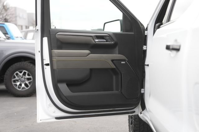 Used 2023 Chevrolet Silverado 1500 ZR2 w/ Technology Package image 29