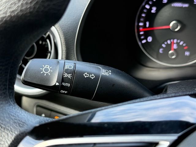 Used 2023 Kia Forte LXS w/ LXS Technology Package image 48