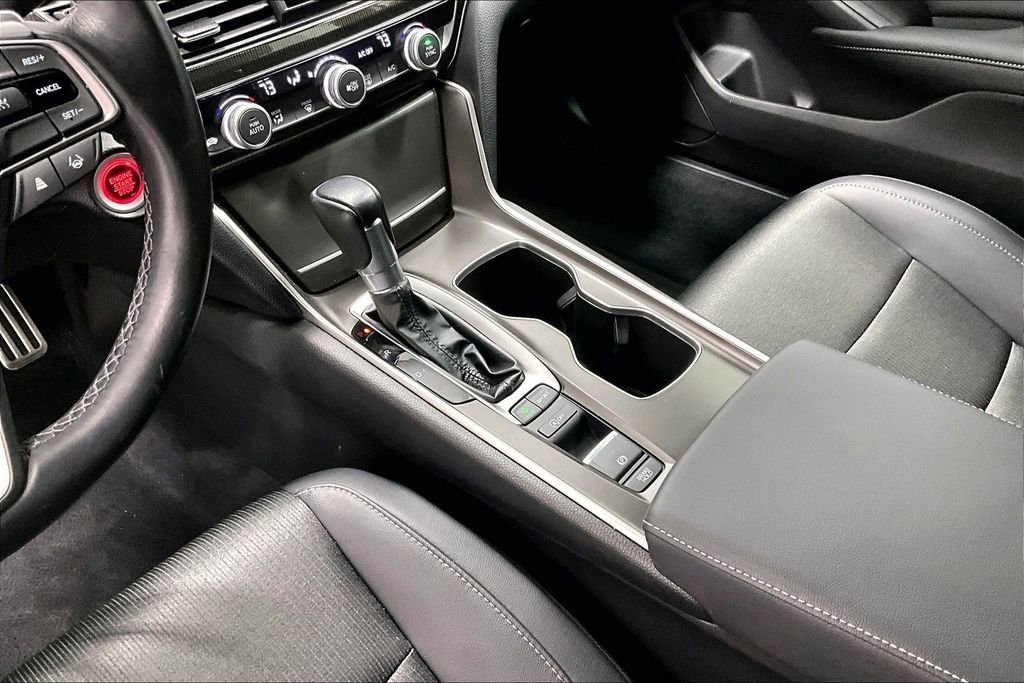 Used 2021 Honda Accord Sport image 17