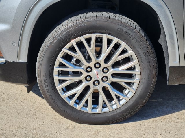 Used 2025 GMC Acadia Denali w/ Super Cruise Package FWD image 10