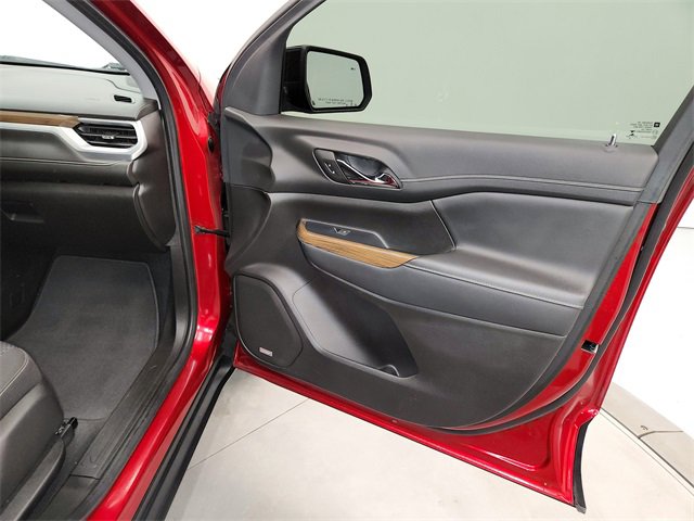 Used 2022 GMC Acadia SLE w/ Driver Convenience Package image 41