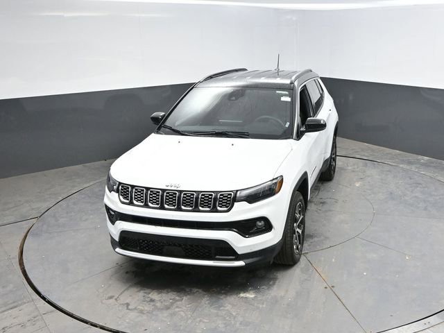 Used 2026 Jeep Compass Limited AWD/4WD image 38
