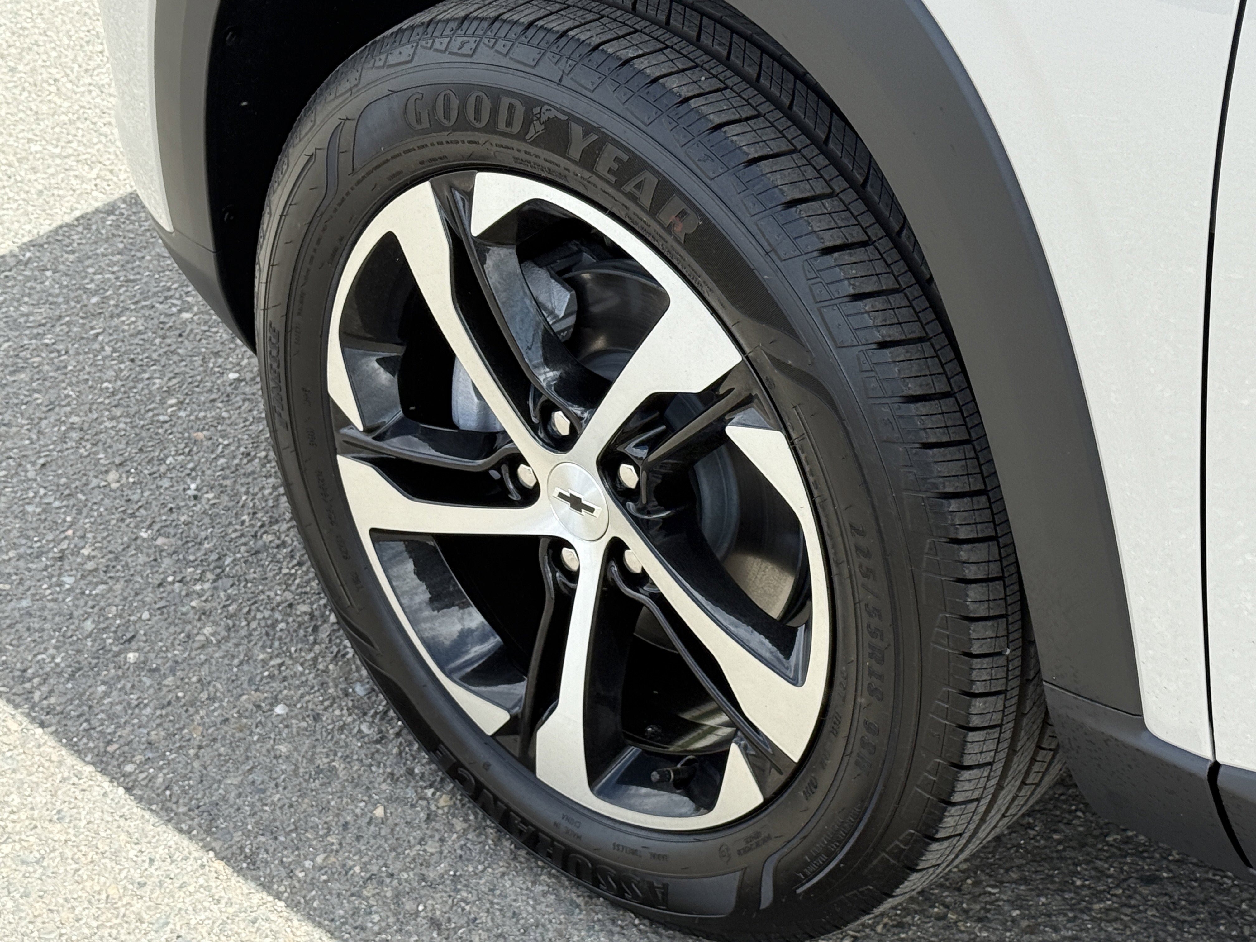 New 2026 Chevrolet Trax RS w/ Driver Confidence Package FWD image 30