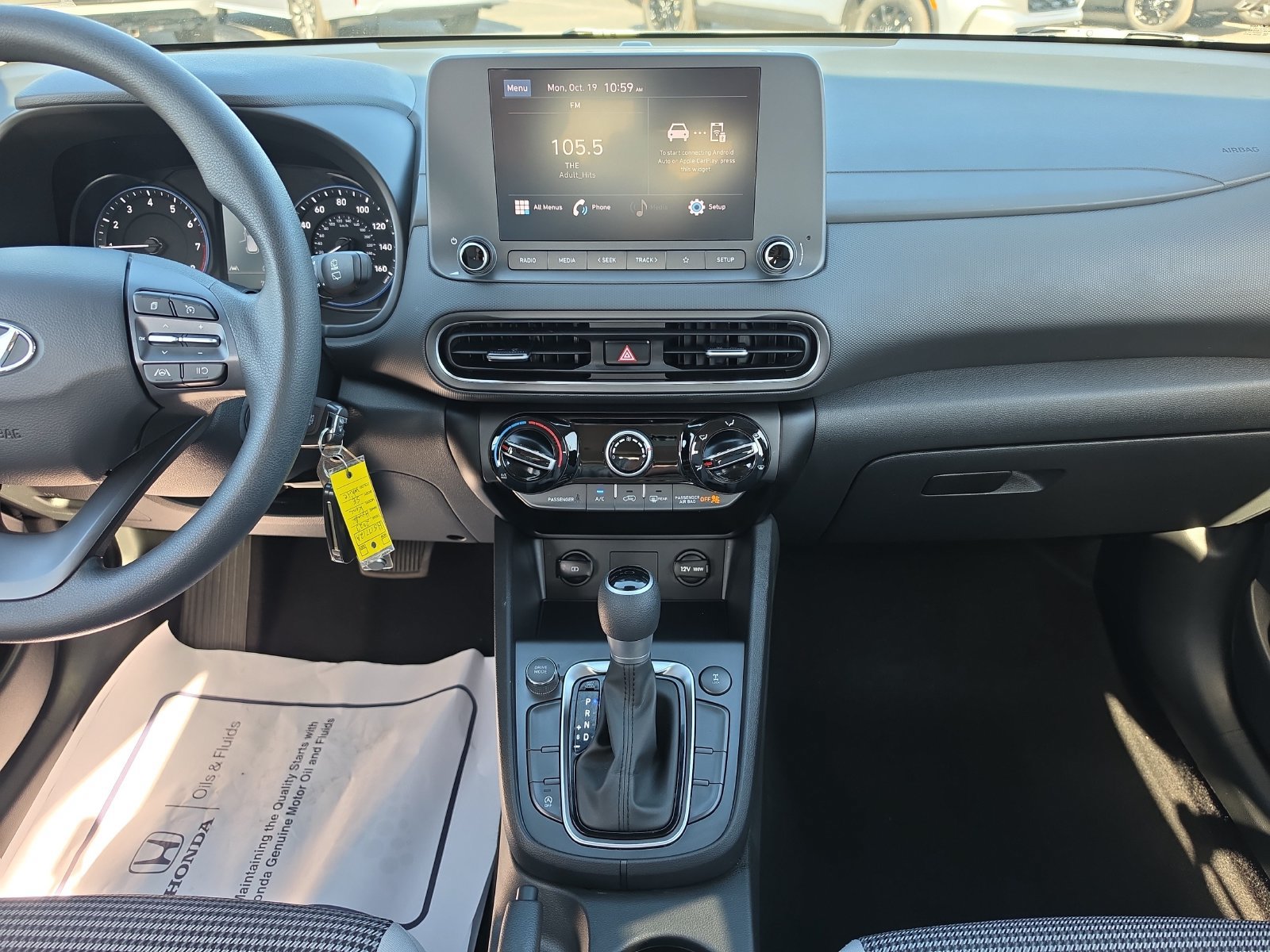 Used 2023 Hyundai Kona SE AWD/4WD image 11