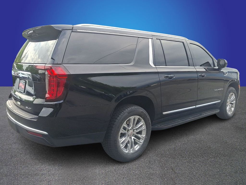 Used 2024 GMC Yukon XL SLT AWD/4WD image 4