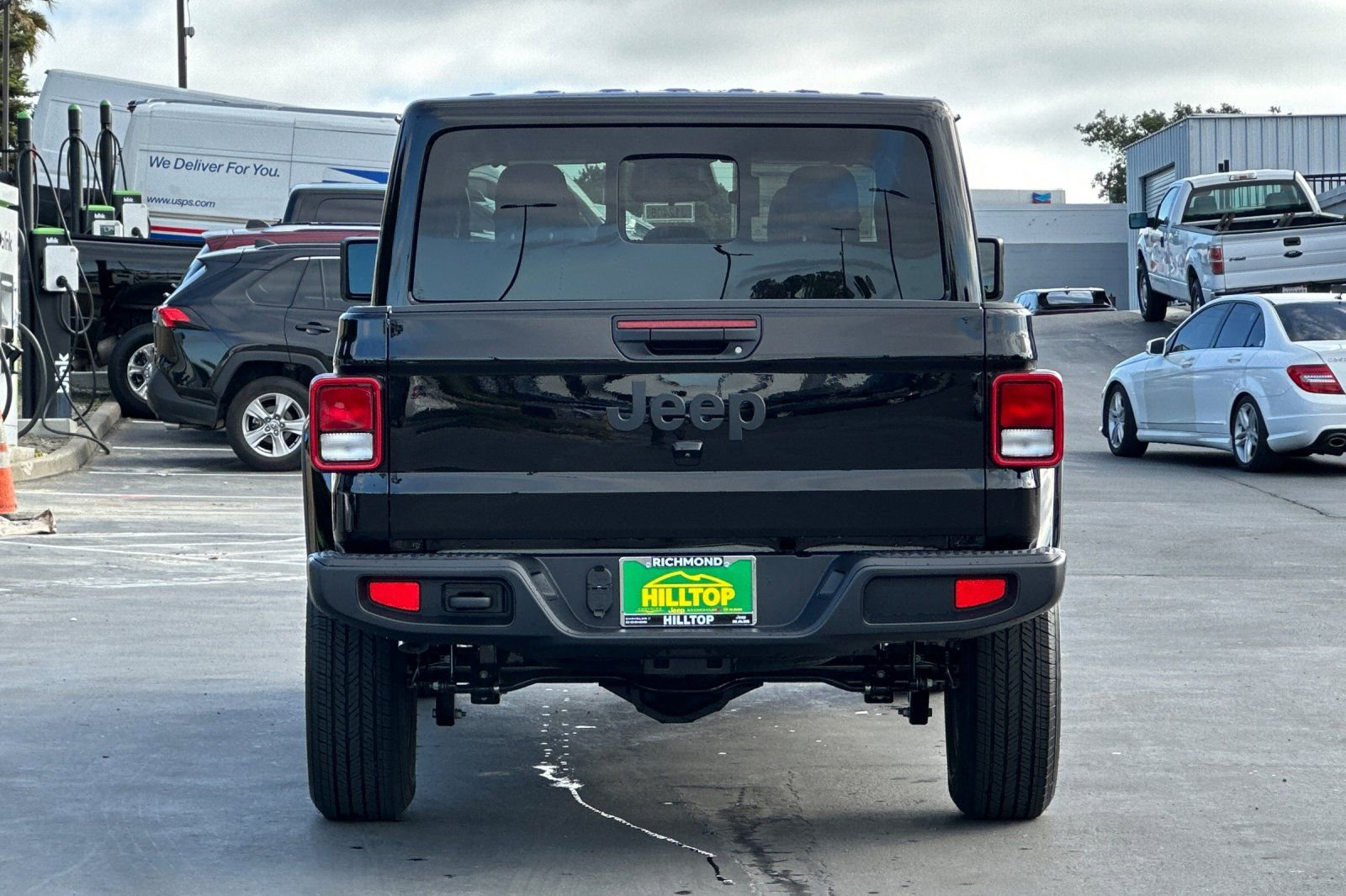 New 2026 Jeep Gladiator Sport image 5