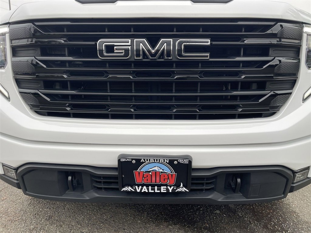 Used 2022 GMC Sierra 1500 Elevation w/ LPO, Elevation Black Package image 30