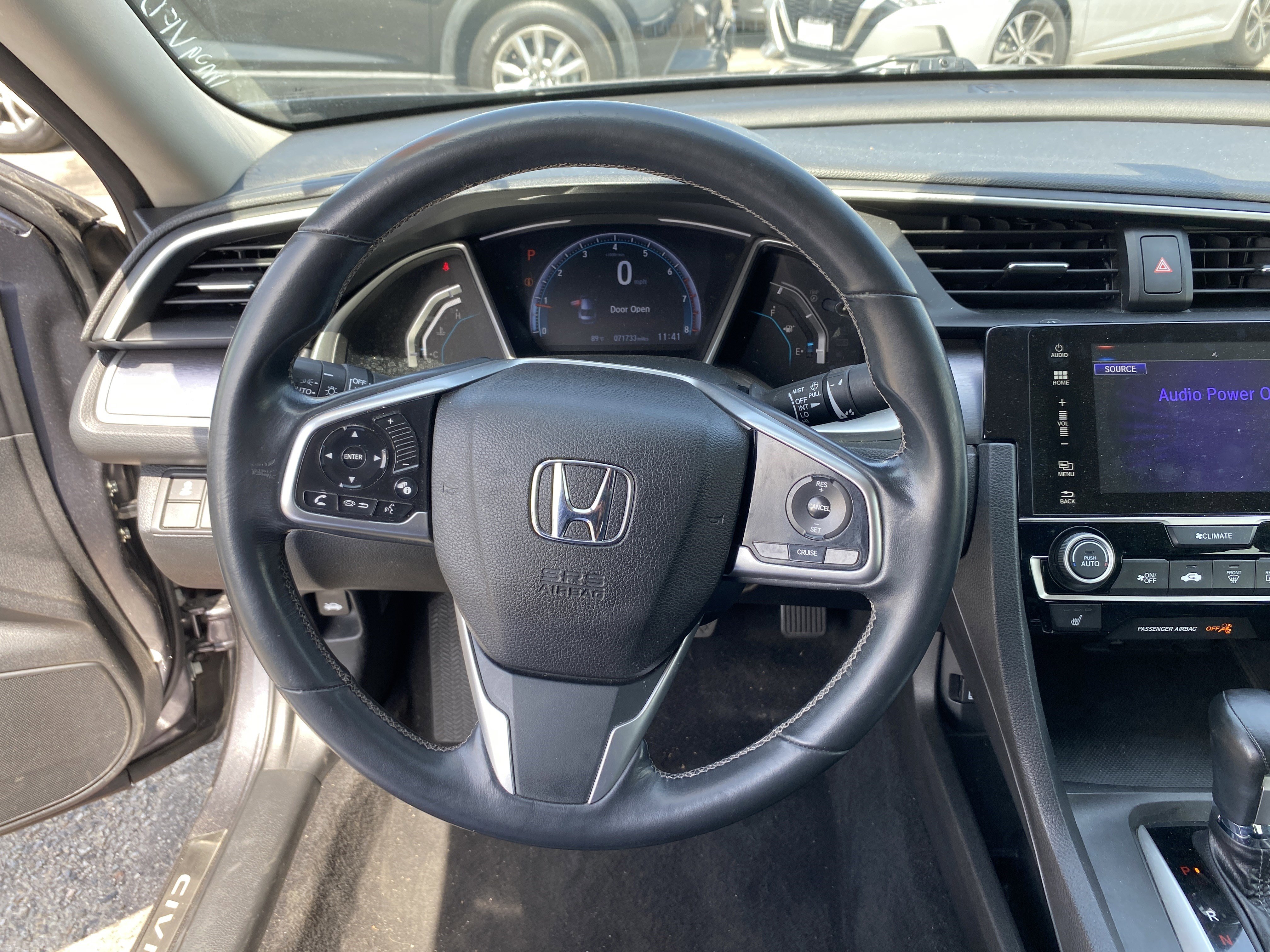Used 2018 Honda Civic EX-L image 11