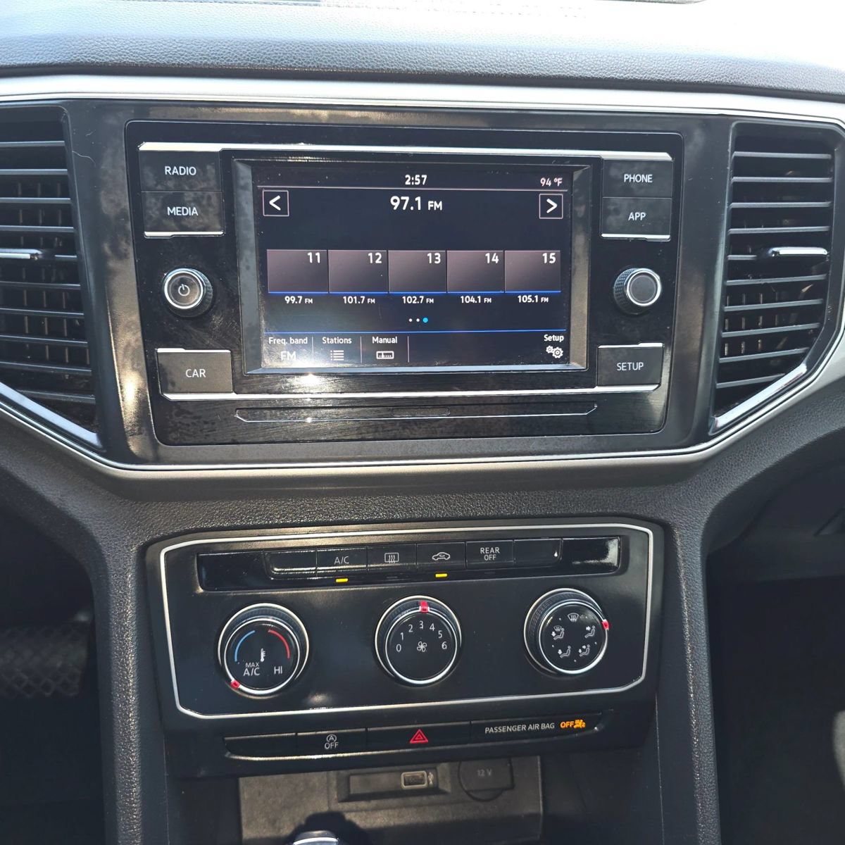 Used 2019 Volkswagen Atlas S FWD image 20