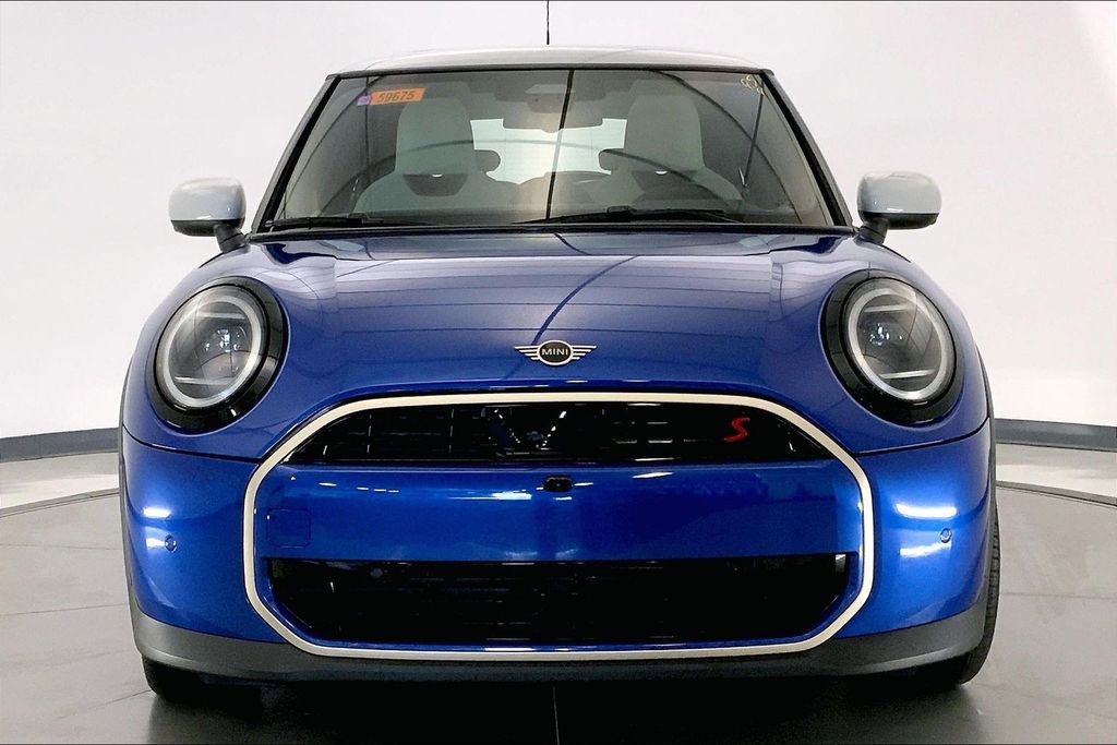 Used 2025 MINI Cooper S image 2