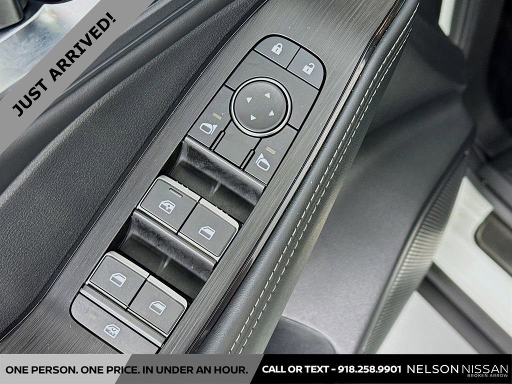 Certified 2023 Nissan Rogue SL w/ SL Premium Package image 17