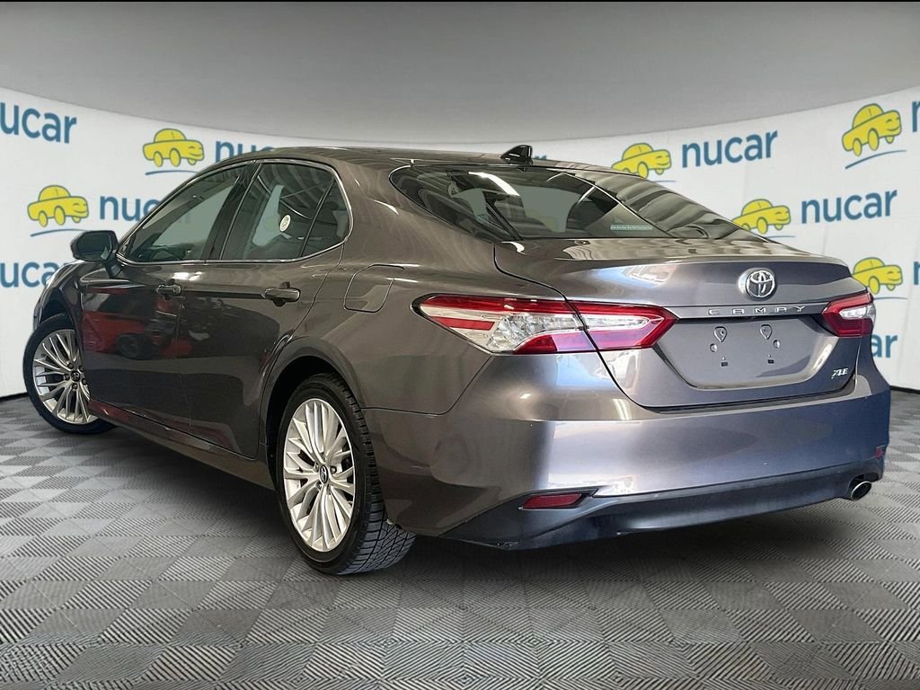 Used 2019 Toyota Camry XLE FWD image 4