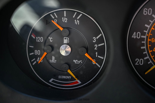 Used 1988 Mercedes-Benz 560 SL image 28