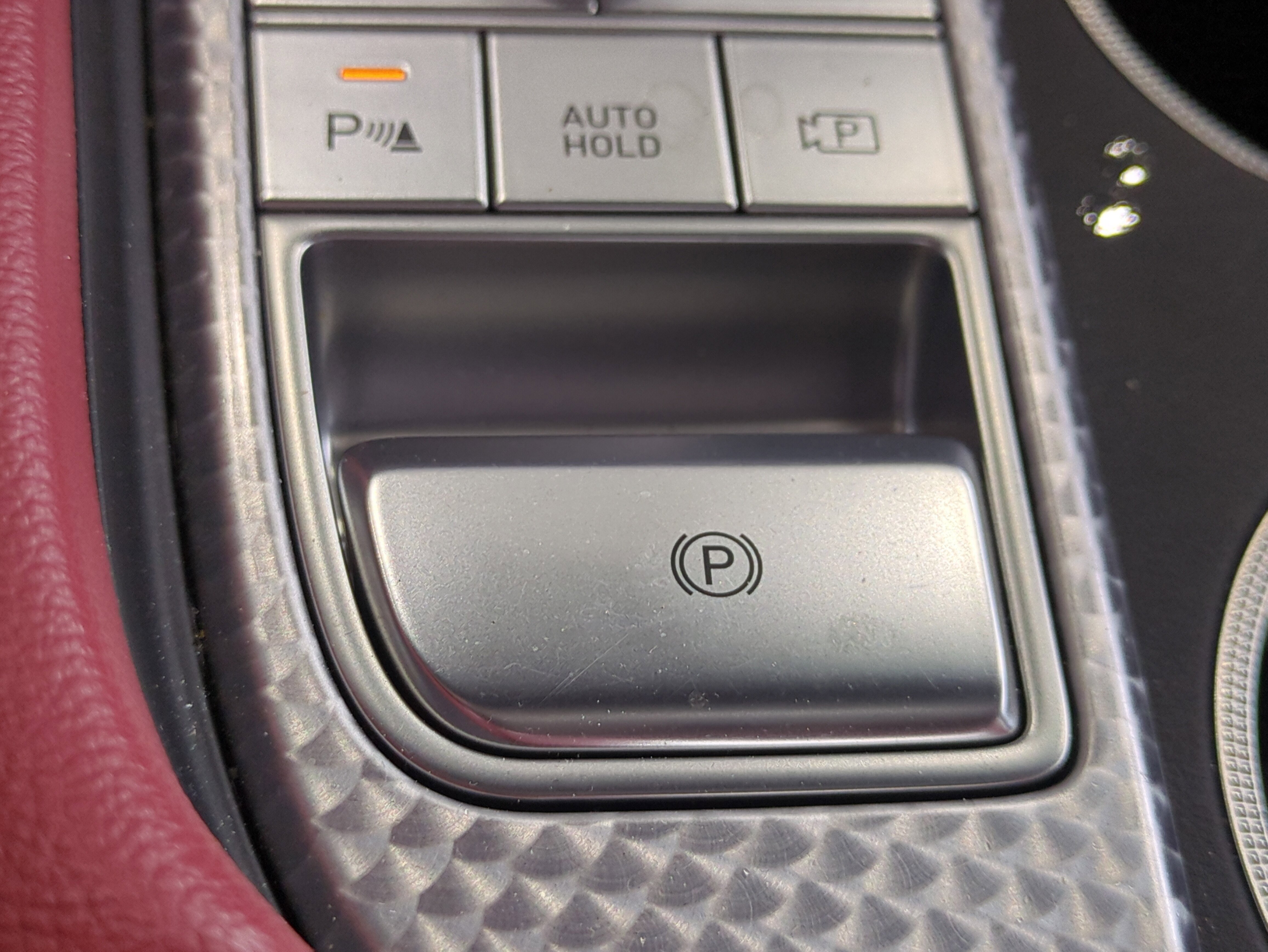 Used 2023 Genesis G70 2.0T w/ Sport Prestige Package image 30