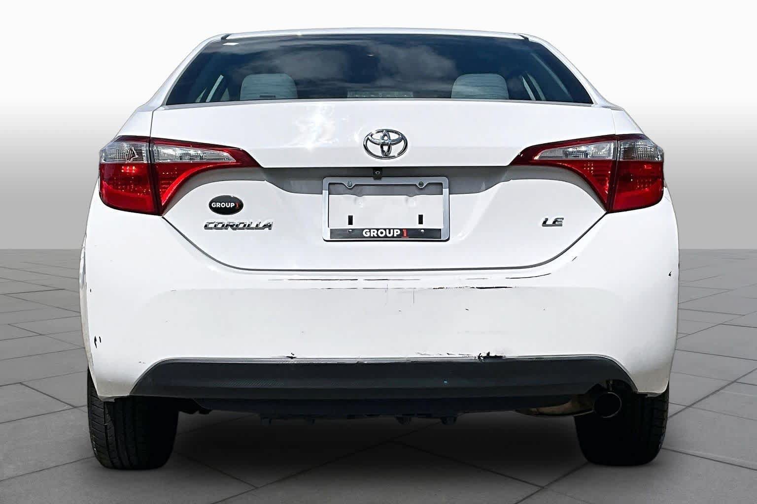 Used 2015 Toyota Corolla LE FWD image 5