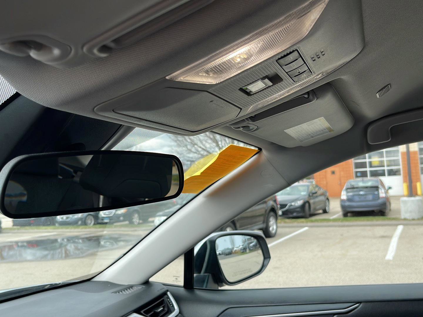 Used 2025 Toyota RAV4 XLE AWD/4WD image 34