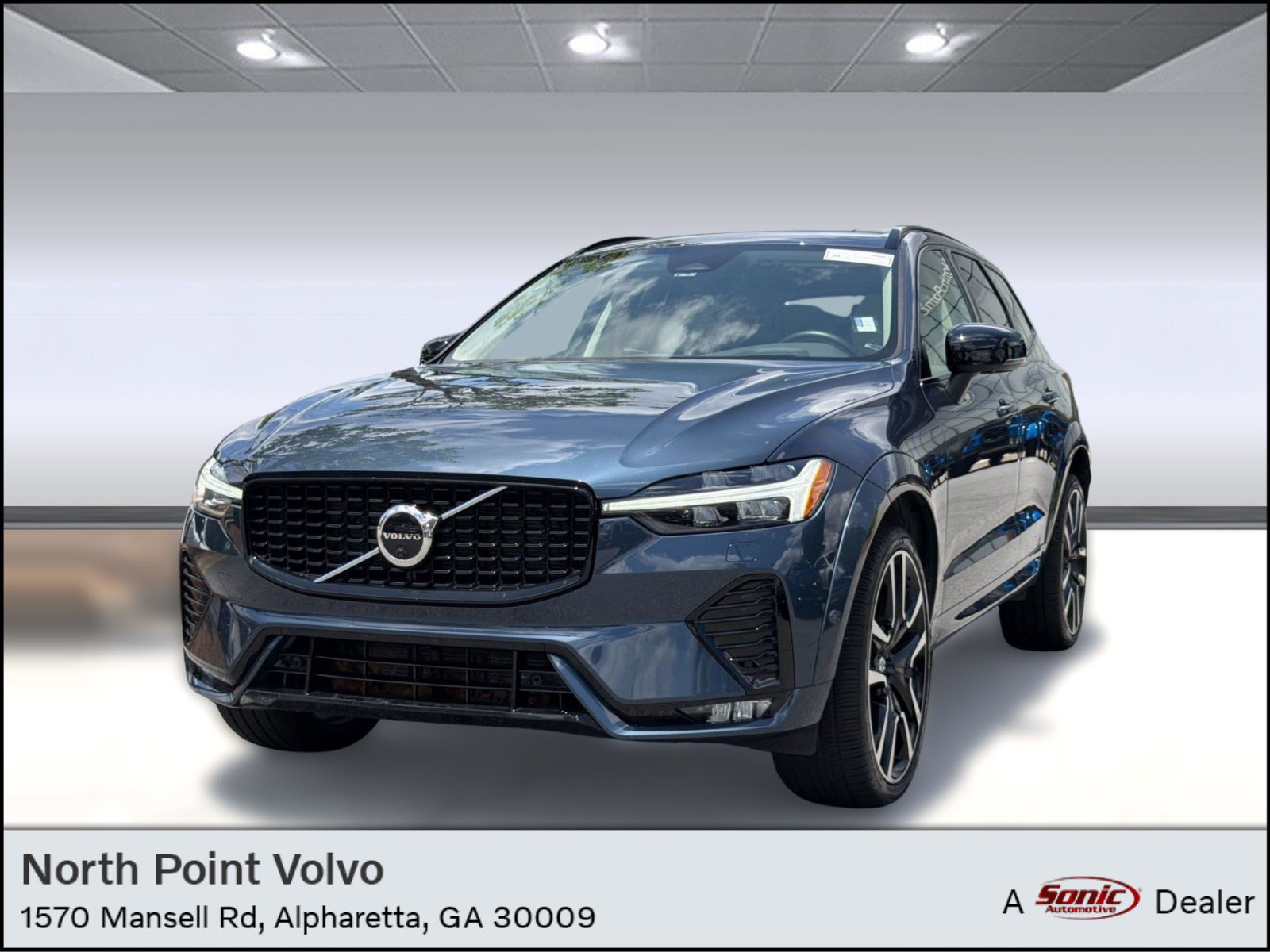 Certified 2024 Volvo XC60 B5 Ultimate w/ Protection Package Premier AWD/4WD image 1