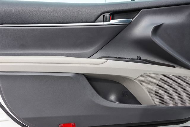 Used 2023 Toyota Camry SE image 22