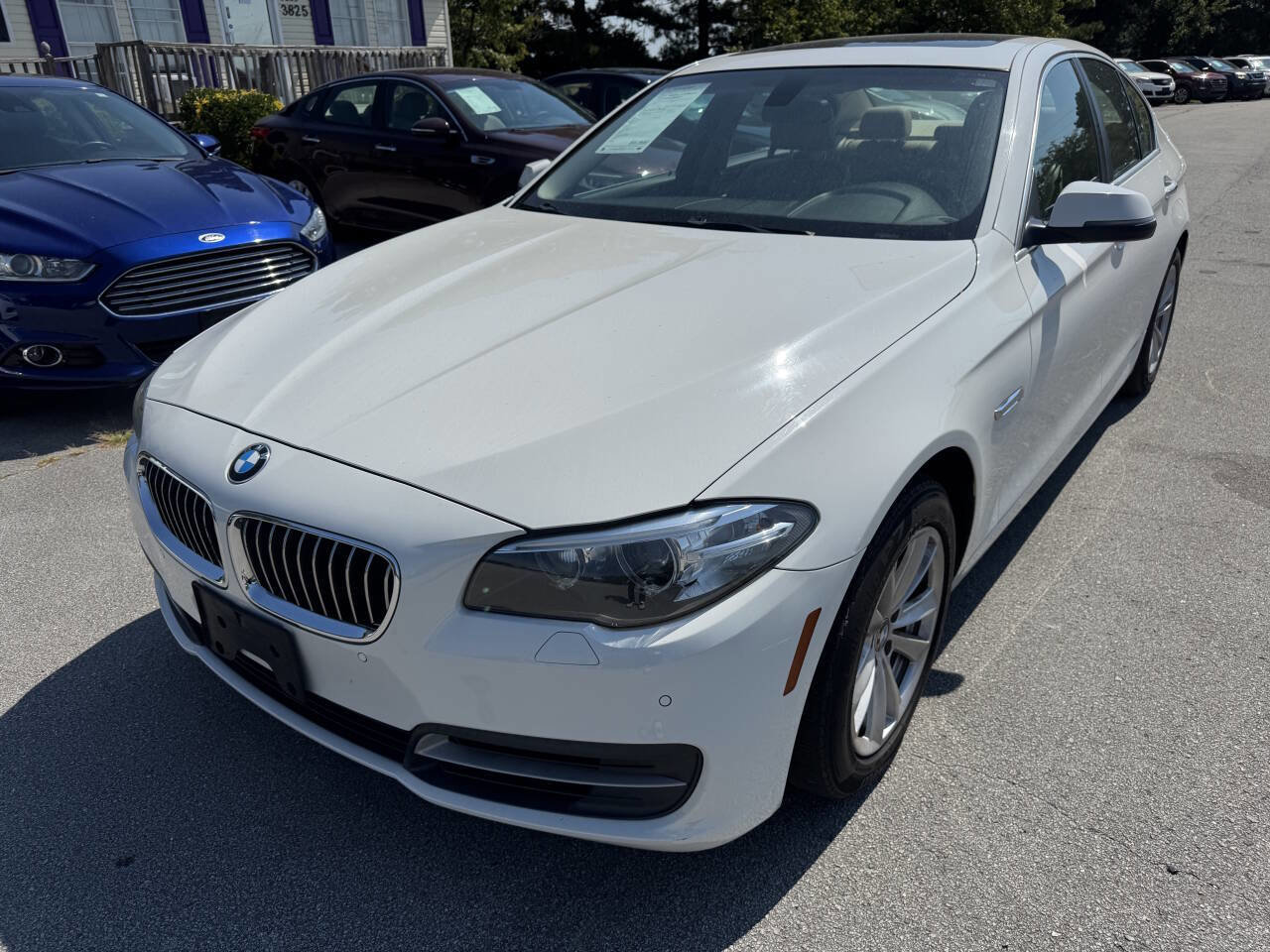 Used 2014 BMW 528i xDrive 528i xDrive AWD 4dr Sedan image 2