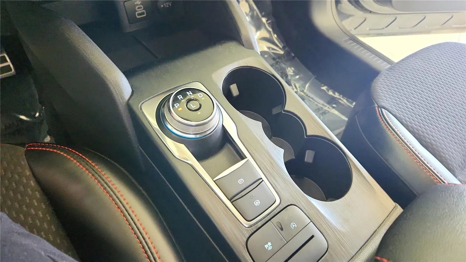 Used 2024 Ford Escape ST-Line FWD image 19