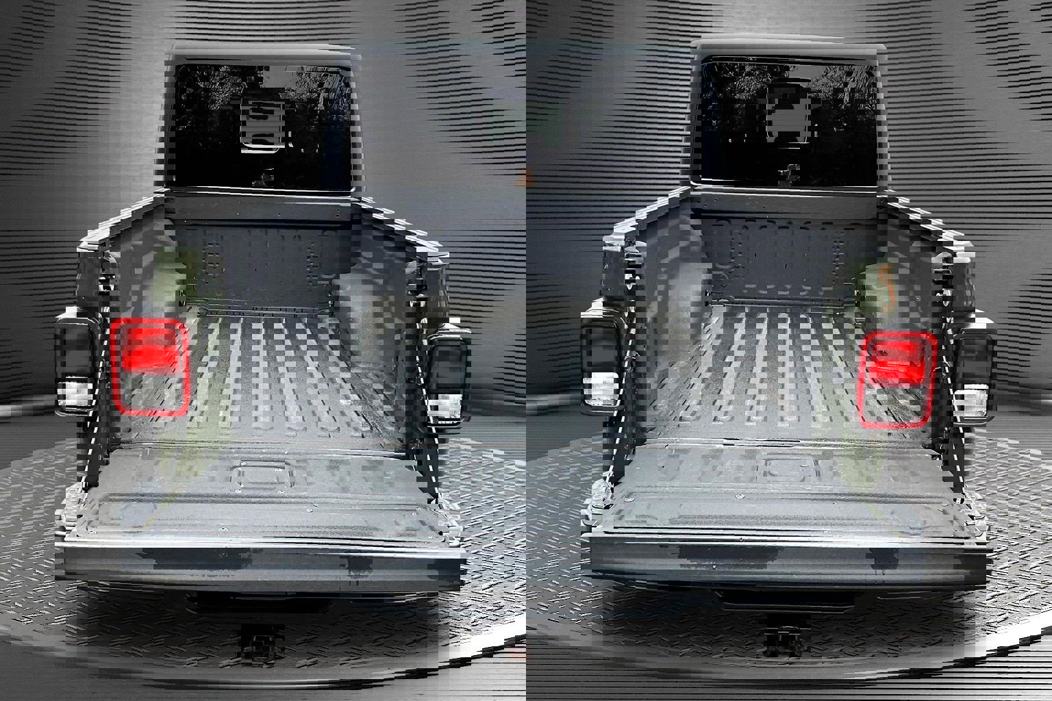 Used 2022 Jeep Gladiator Sport AWD/4WD image 7