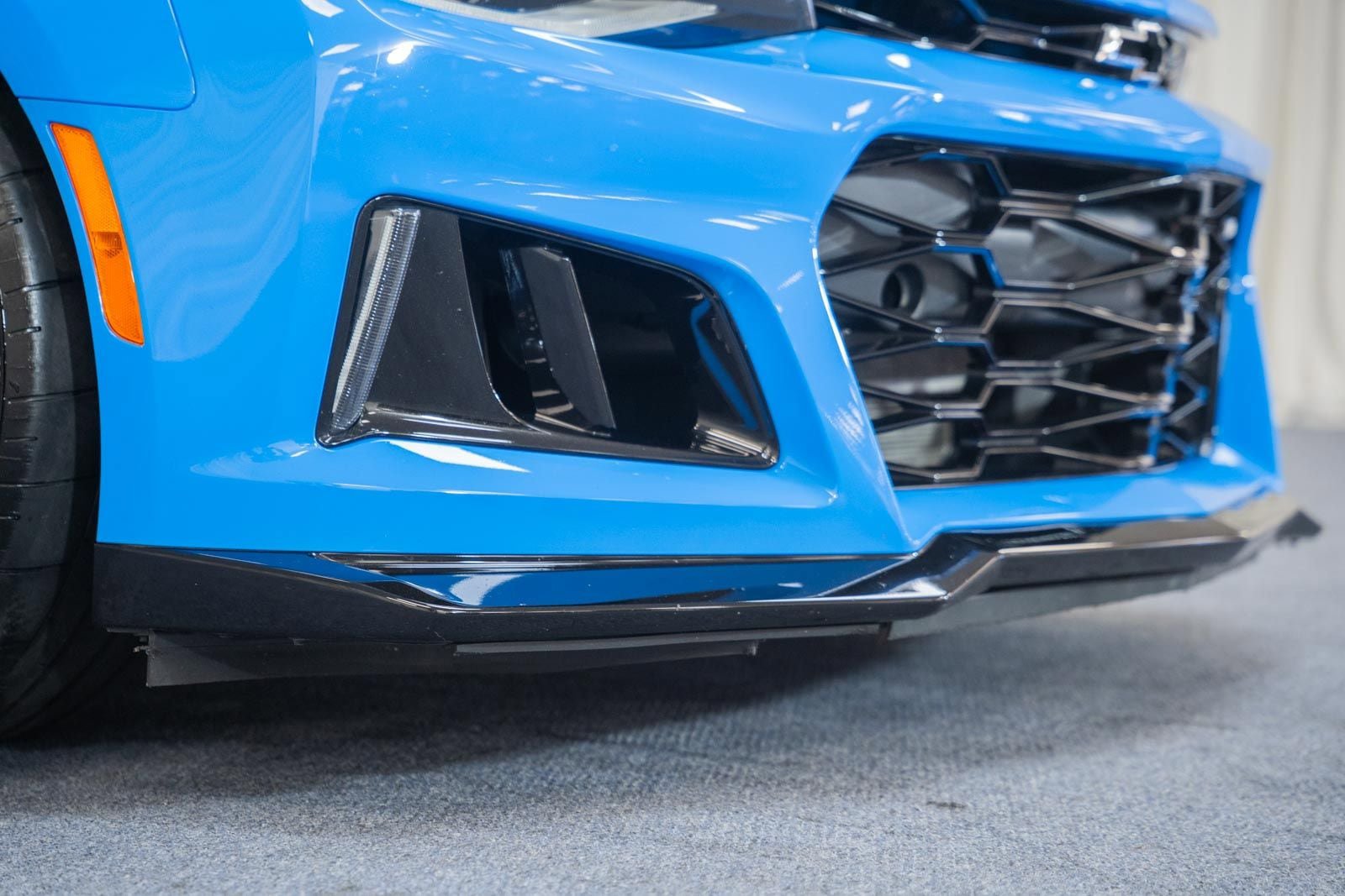 Used 2023 Chevrolet Camaro ZL1 RWD image 18