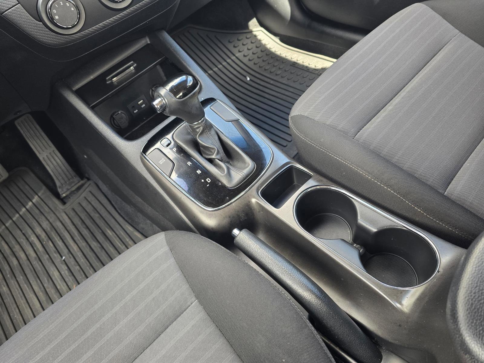 Used 2018 Kia Forte S w/ S Technology Package image 16