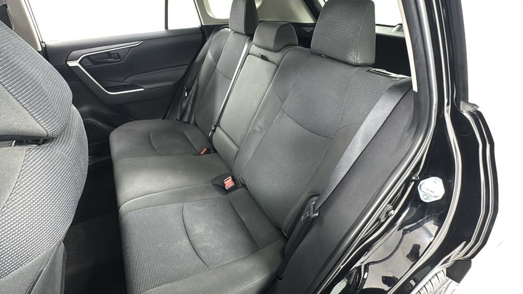 Used 2024 Toyota RAV4 LE image 12