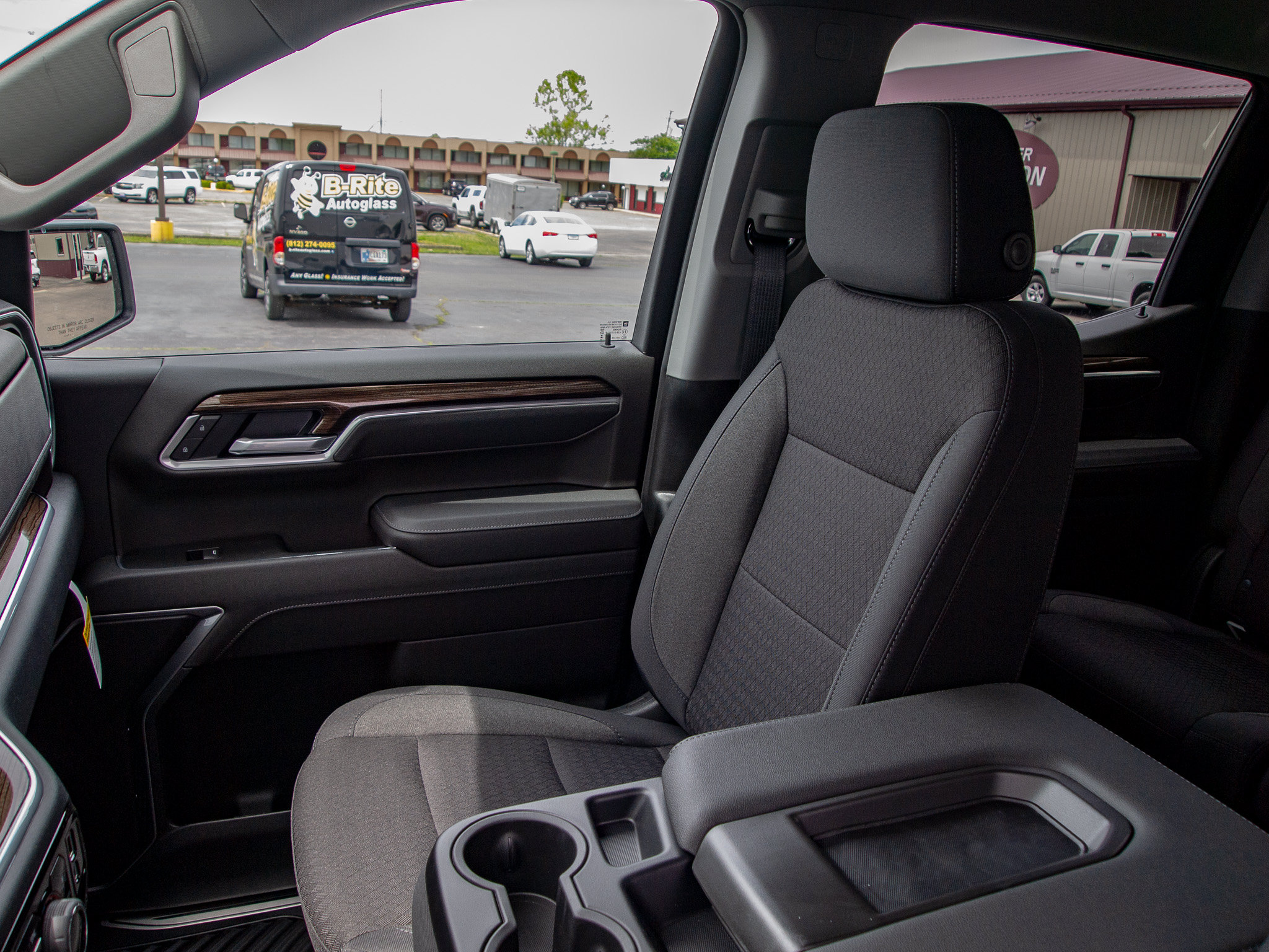 New 2026 Chevrolet Silverado 1500 LT AWD/4WD image 13